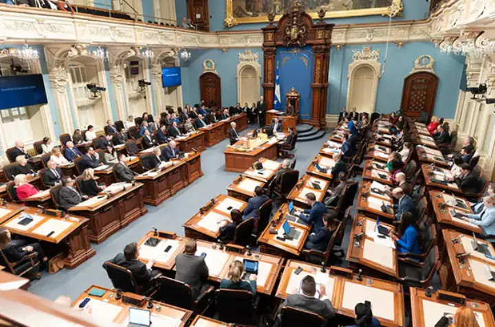 افزایش ۳۰هزار دلاری حقوق نمایندگان مجمع ملی کبک؟